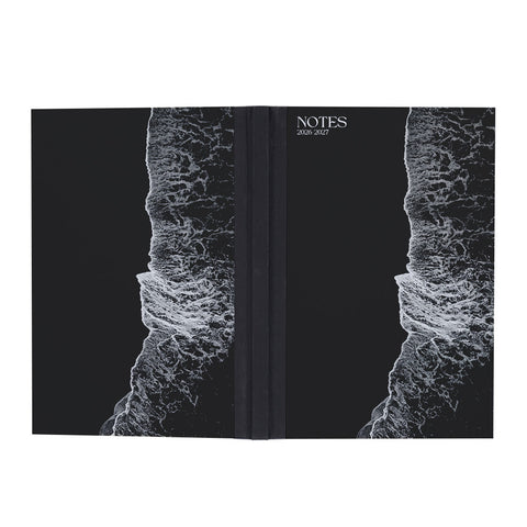 Notitieboekje A5 met zwart strand en golf opdruk - Schrijfblok A5 - Back To School Schrijfboek- Schoolspullen