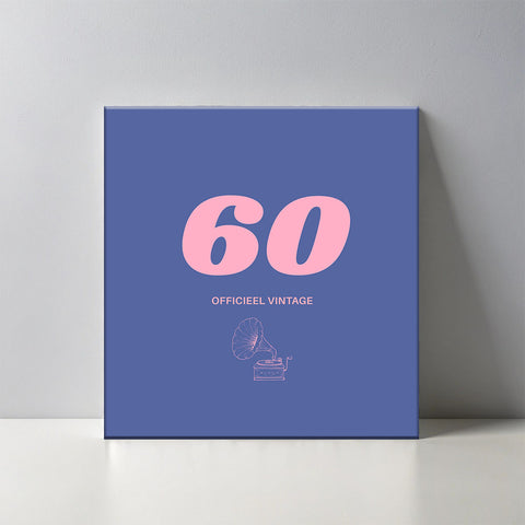 Keramisch cadeau tegel 60 jaar - Grappige spreuktegel 60 jarige verjaardag - Cadeau idee voor verjaardag- 11 x 11 cm - Inclusief standaard