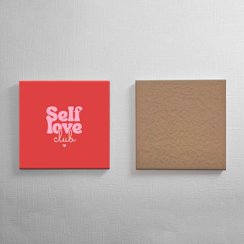 Keramisch cadeau tegel Self Love Club  - Inspirerende spreuktegel self love - Cadeau idee voor ziekte- 11 x 11 cm - Inclusief standaard